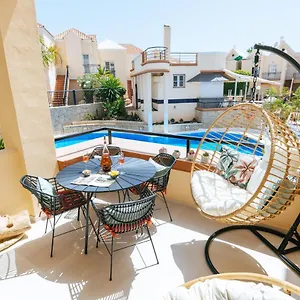 Amazing Renovated Pool View Apt, Aircon, 2 Min To Fanabe Beach Apartment